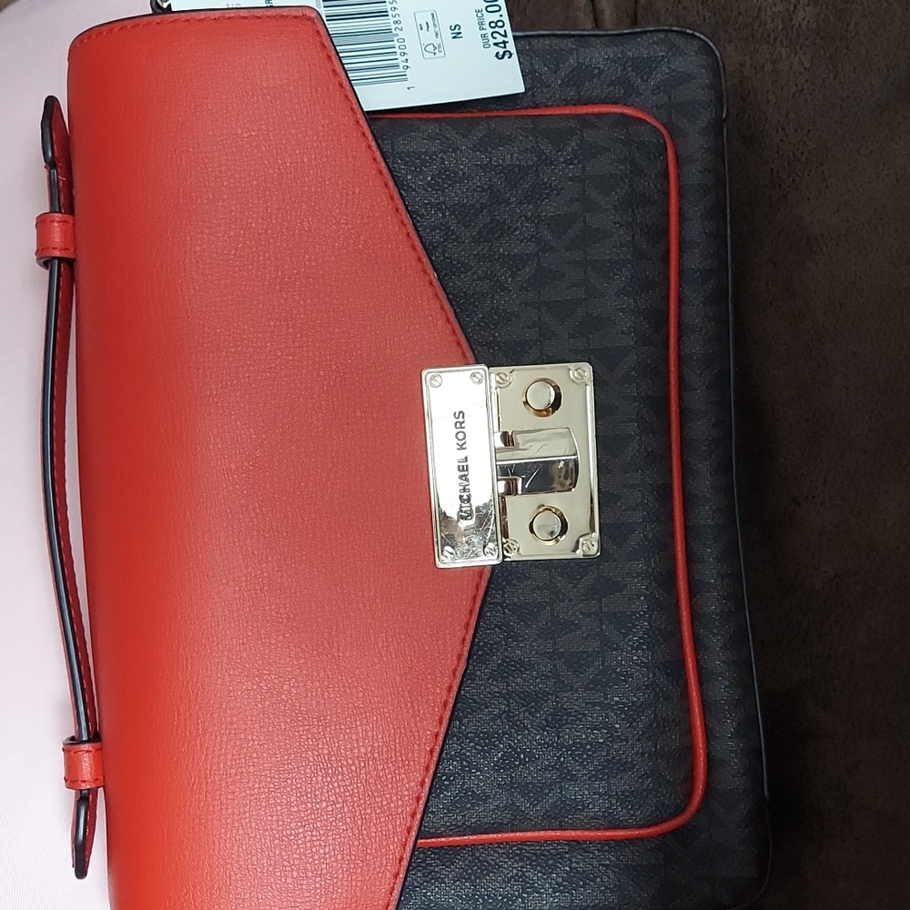 Michael kors MD messenger